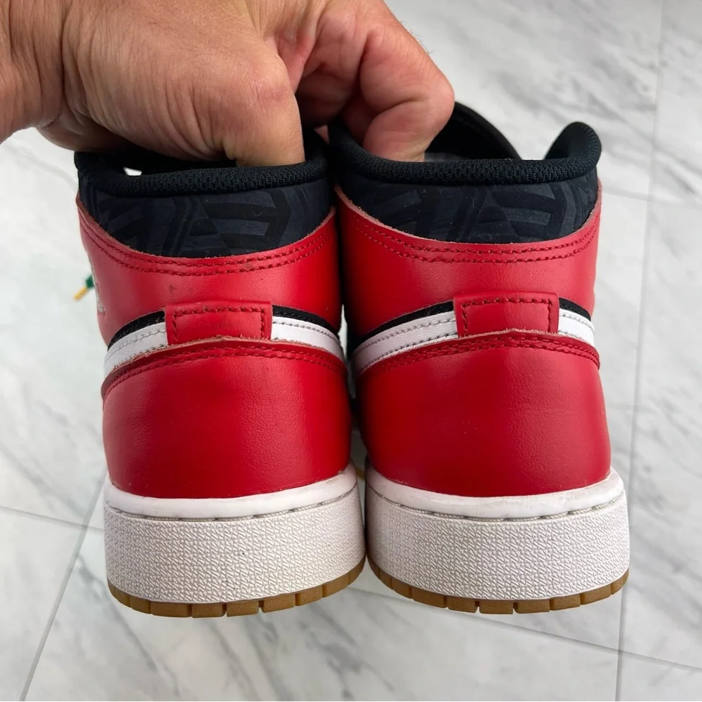 •Nike Air Jordan 1 Mid Boys Size 7Y Red Black Athletic Shoes Sneakers DQ8418-006_8